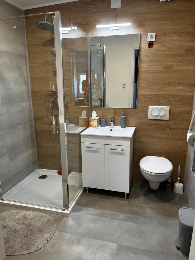 فيلا Loft Piheno Es Wellness Haz بالاتونفوريد المظهر الخارجي الصورة